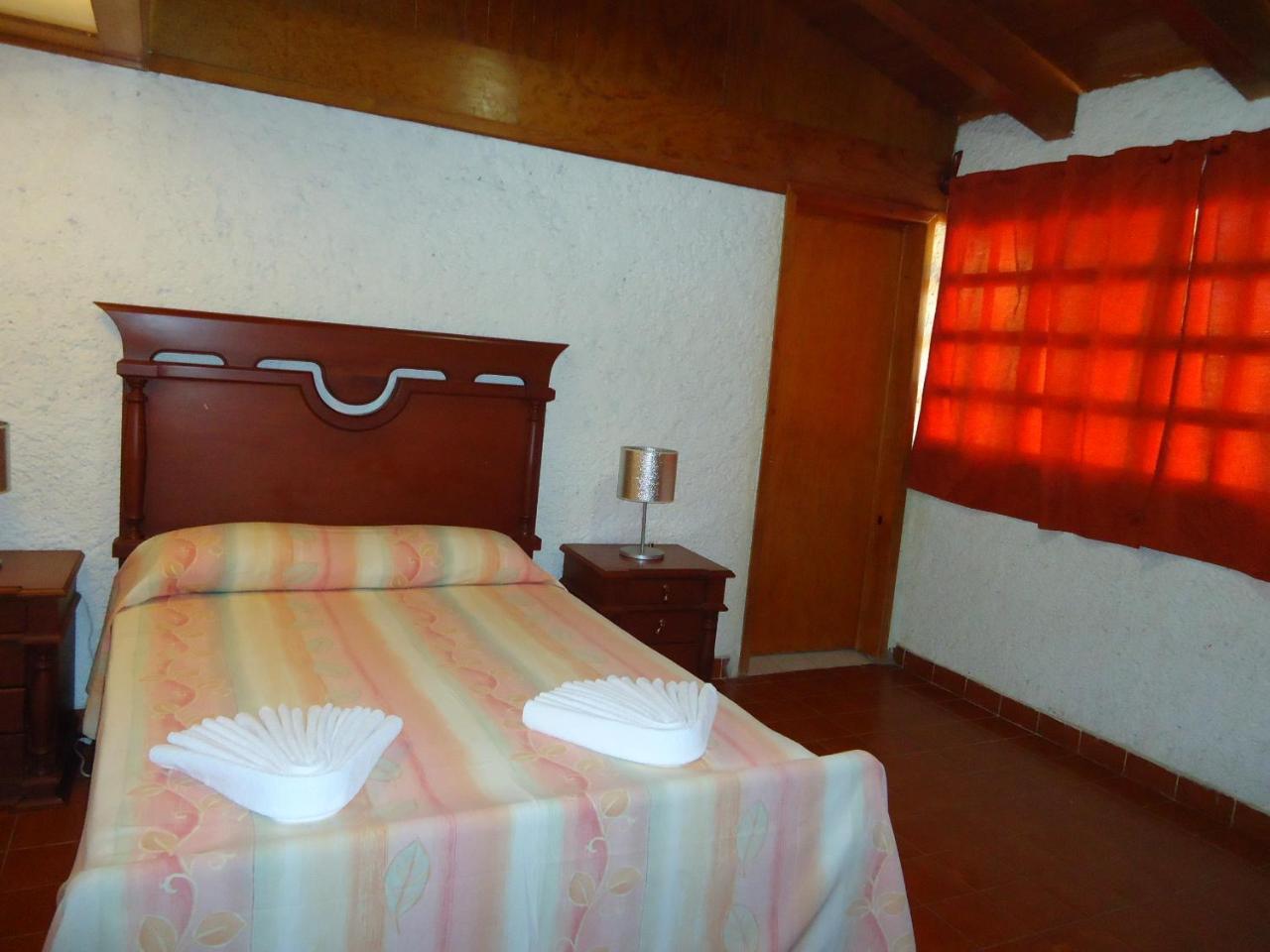 Casa Kolping Hotel ทักซ์ทลา กูทิเอเรซ ภายนอก รูปภาพ